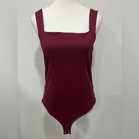 REORIA Butsmooth Square Neck Double Lined Bodysuit EUC - Picture 2 of 6